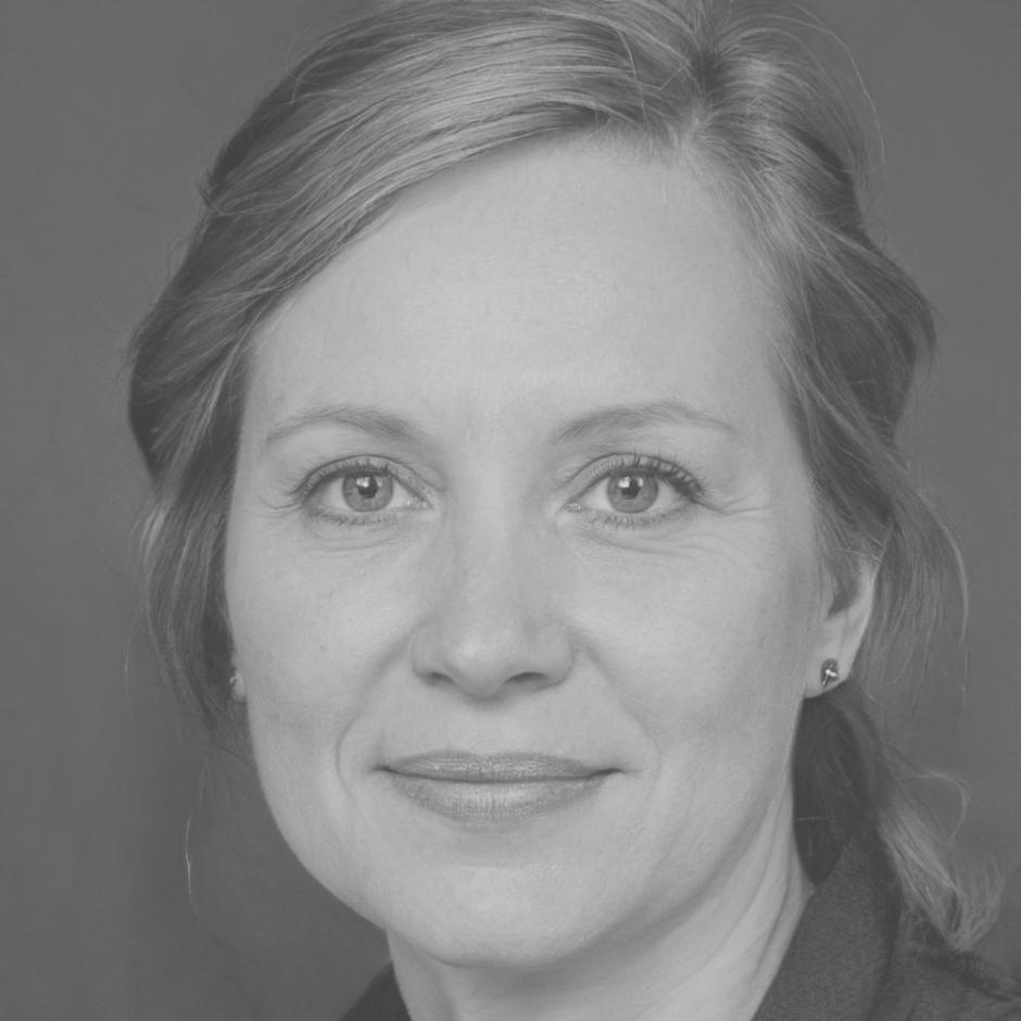 Portrait of Freya Thistle, program coordinator and workshop facilitator